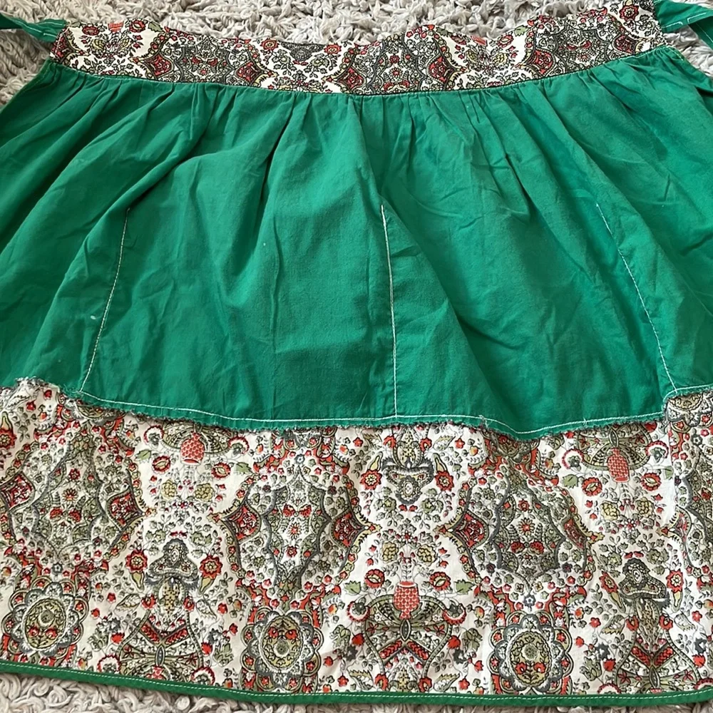 Vintage Women’s Apron